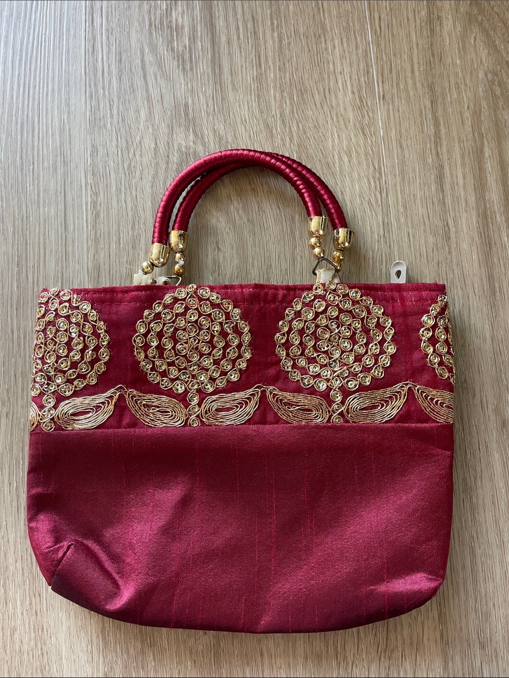 Elegant Red Embroidered Women's Handbag